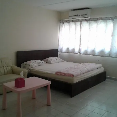 Impact Challenger Muang Thong Thani Service Apartment